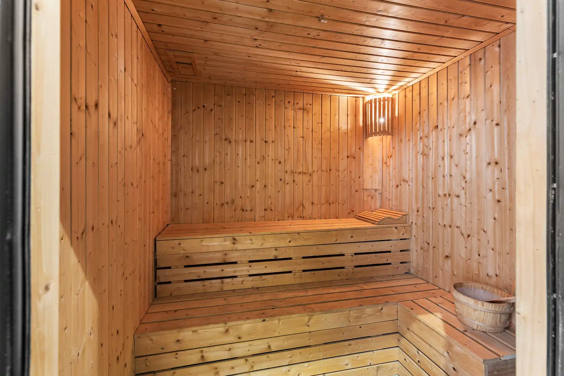 Villa Yin Kamala Headland private wooden sauna for wellness and relaxation