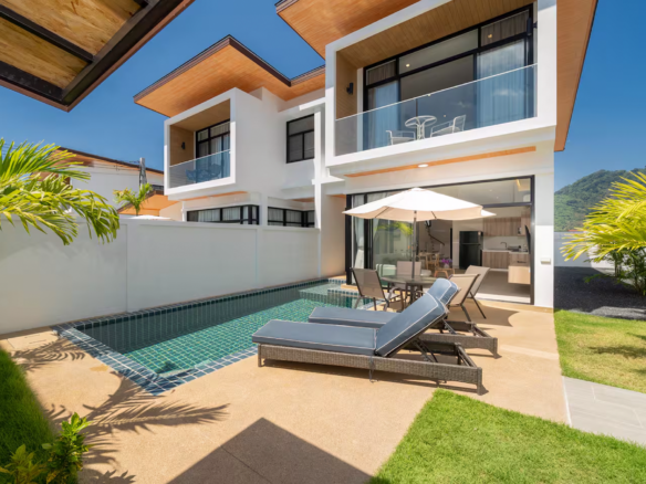 Goldena Twin Kamala modern villa with private pool and patio