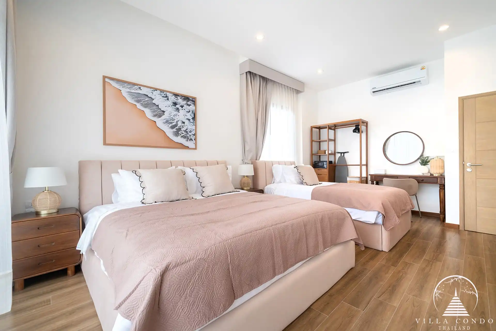Goldena City Gems Kamala bedroom with extra bed and desk