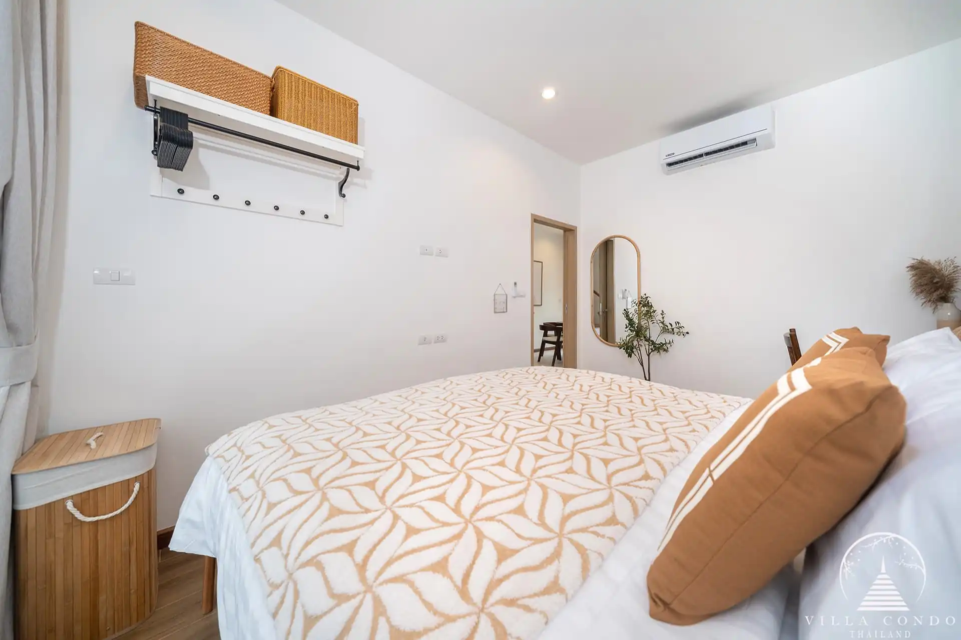 Goldena City Gems Kamala bedroom view with mirror and doorway