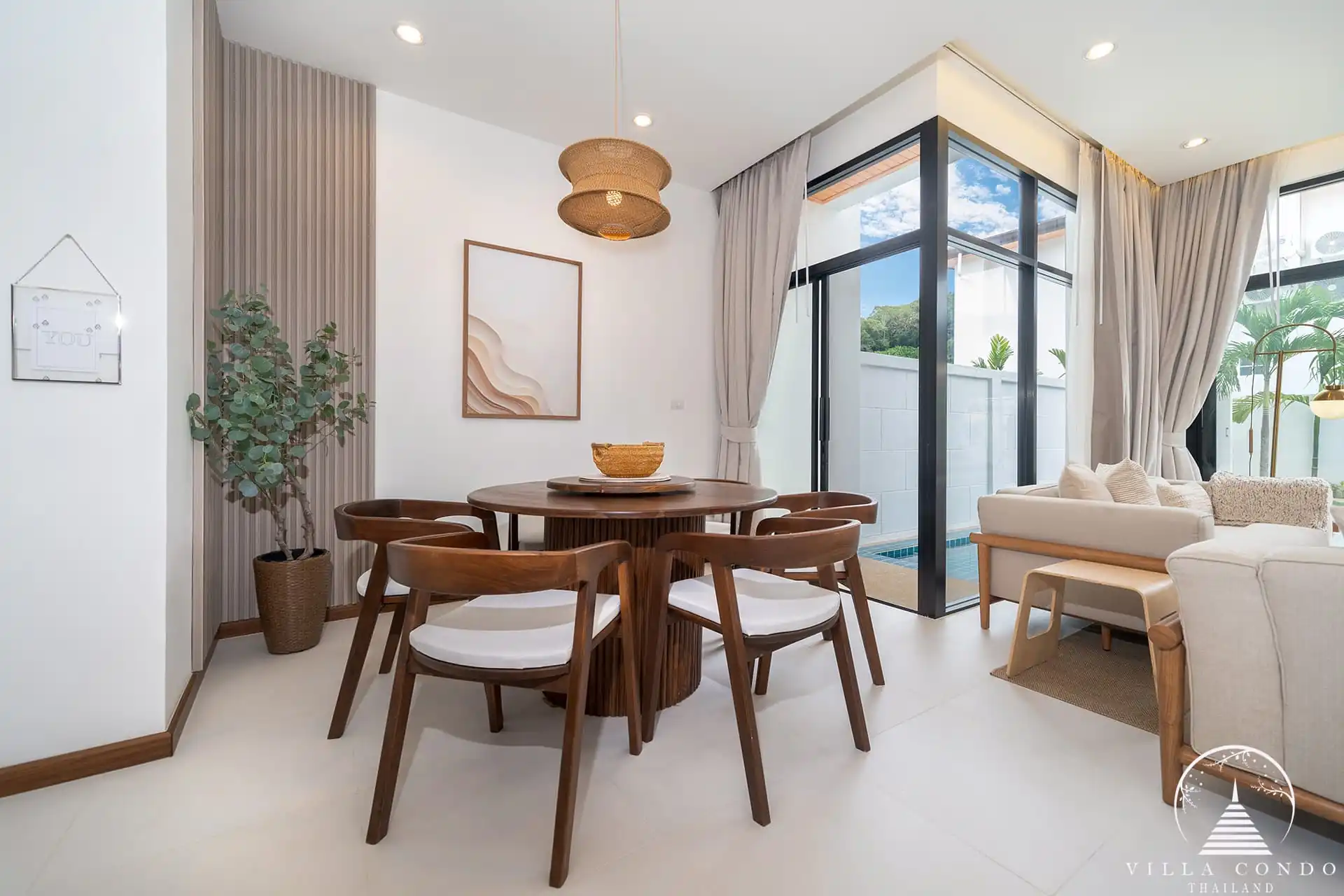 Goldena City Gems Kamala corner dining with garden pool outlook