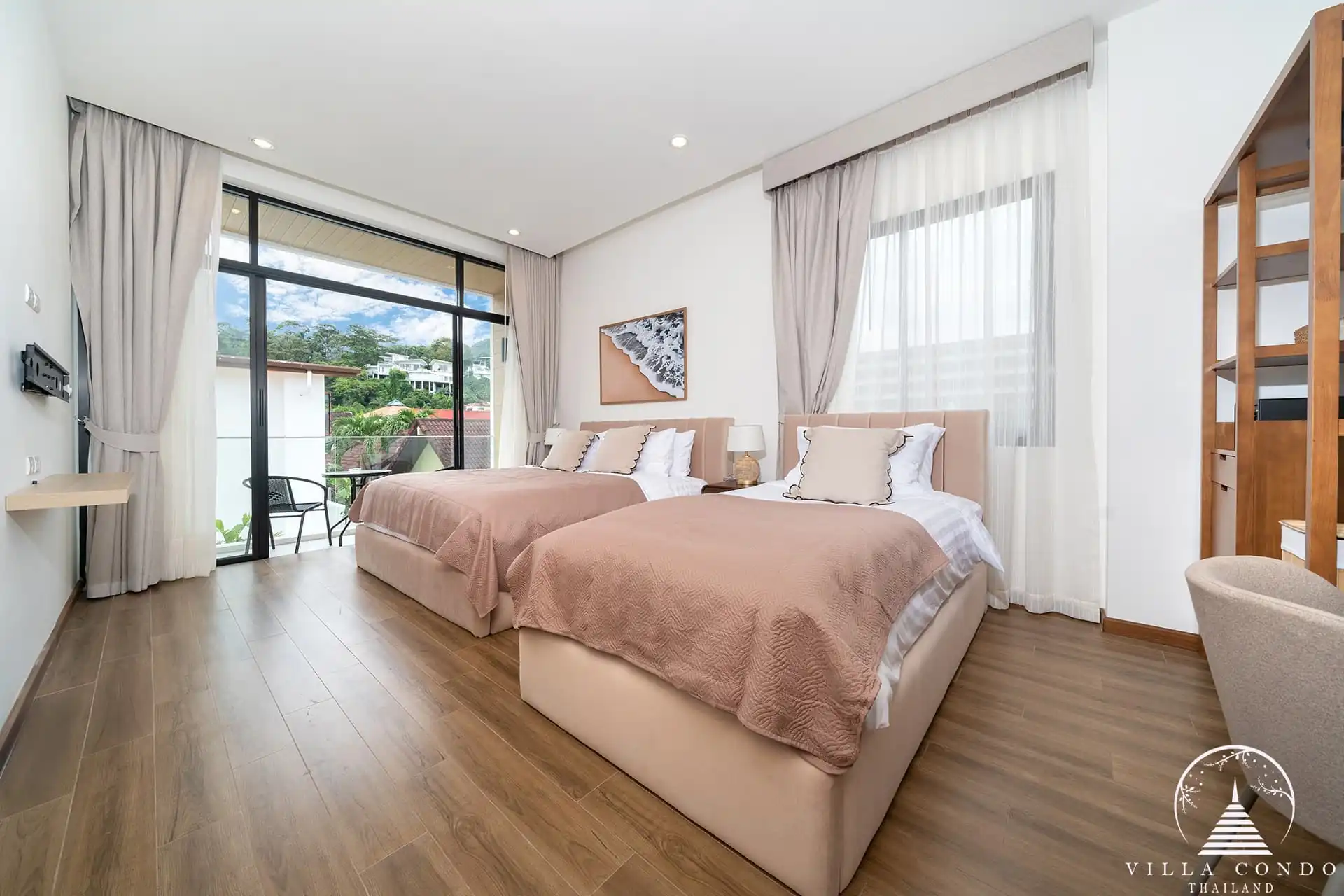 Goldena City Gems Kamala twin bedroom with soft natural light